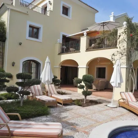 Luxury At Maria In El Paraiso Spain *