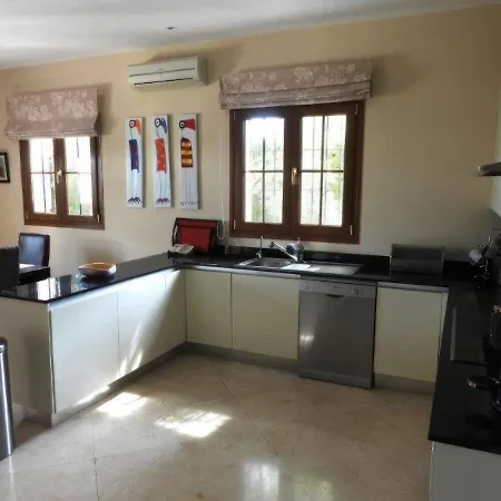 Luxury At Maria In El Paraiso Spain Villa Estepona