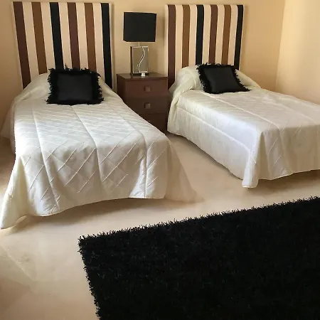 Luxury At Maria In El Paraiso Spain Villa *