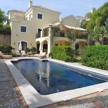 Luxury At Maria In El Paraiso Spain Villa Estepona
